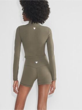 Aritzia Soft Active Jacket